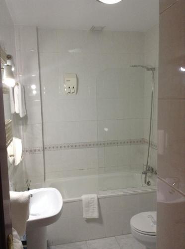 Hostal El Rocio باراغوييّوس ذي خاران المظهر الخارجي الصورة